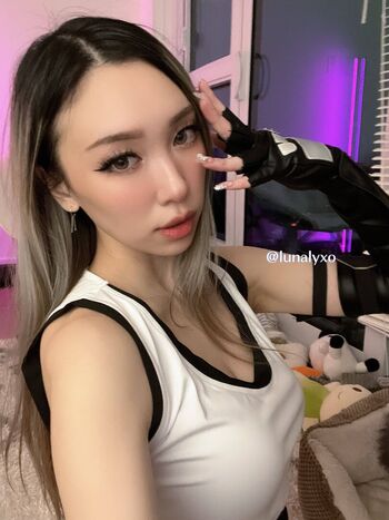 Luna Ly