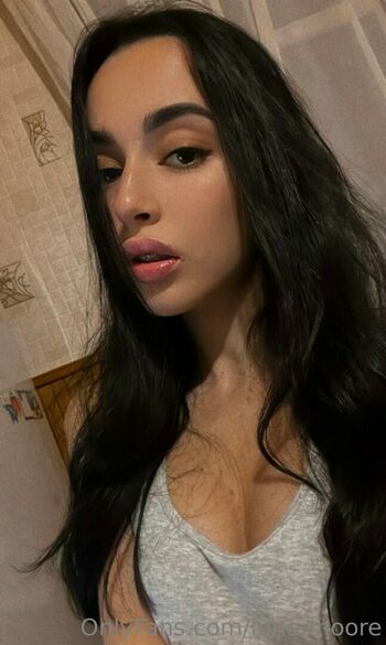 luna_mooree