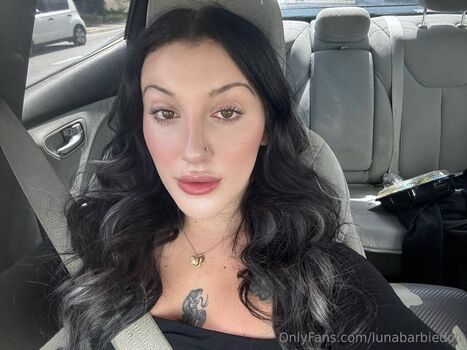 lunabarbiedoll
