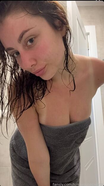 lunayousecret69