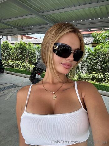 luxurygirl_xss