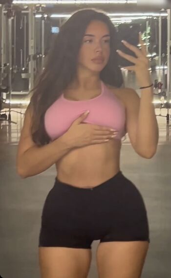 Lya Aylin