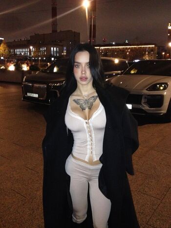 lyna_com