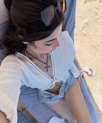 Lynda Parra
