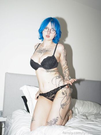 Lyra Crow