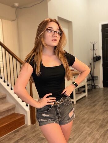 Lyssaurora