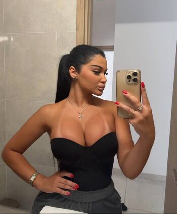 _.lyuda._