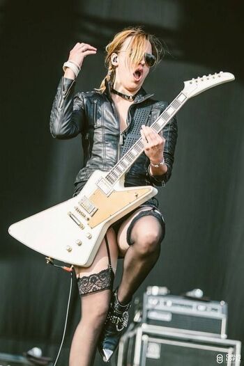 Lzzy Hale