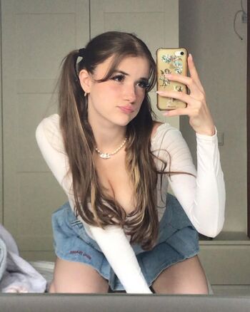 m1chelleluna
