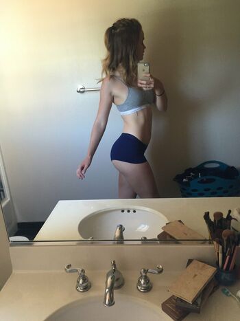 Mackenzie Lintz
