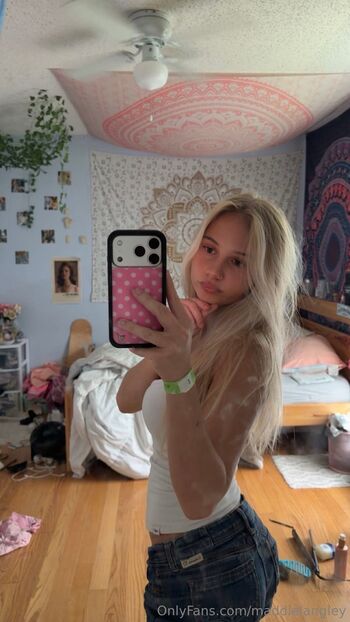 Maddielangley