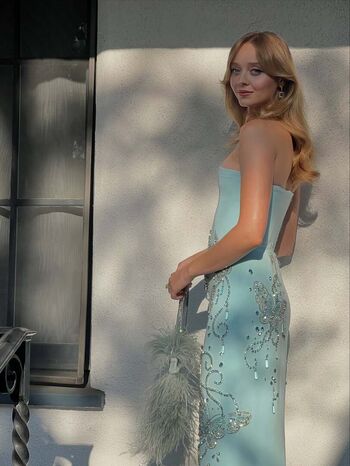 Madeleine Arthur