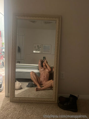 Maeggatron_