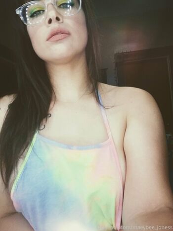 maeybee_joness
