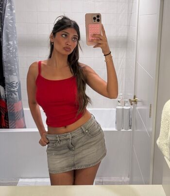 Maham Malek