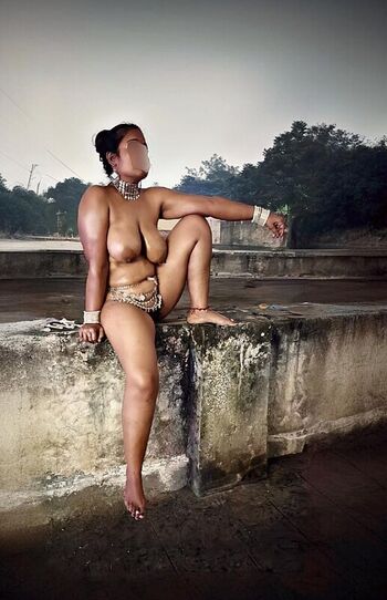 Mahi Da Slut