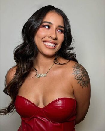 Maleni Cruz