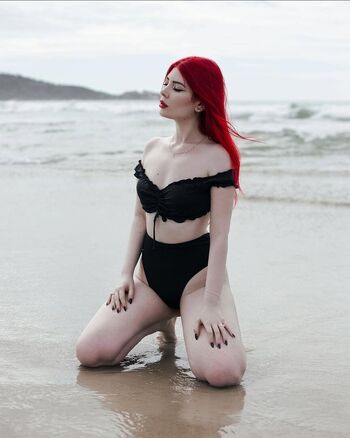 Manuela Mont