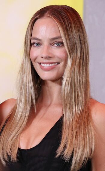 Margot Robbie