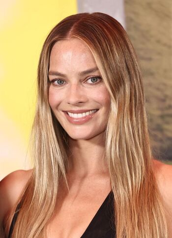 Margot Robbie