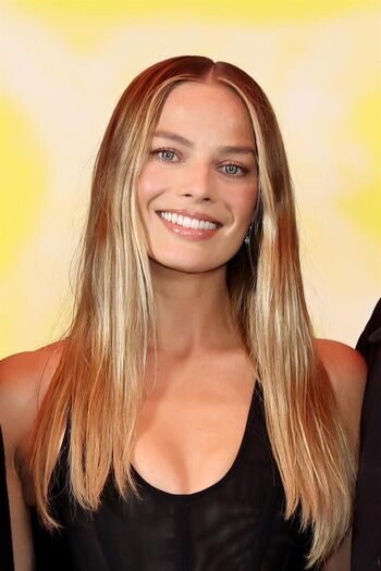 Margot Robbie