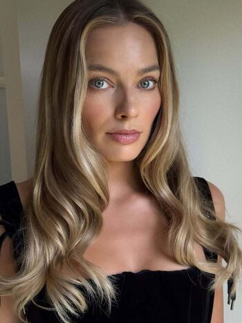 Margot Robbie