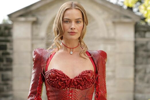Margot Robbie