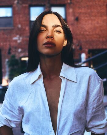 Maria Gabriela De Faria