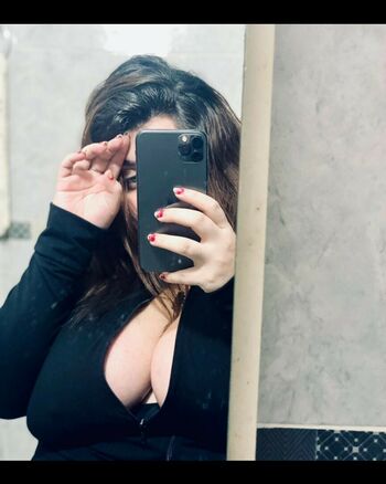 Maria Sol B