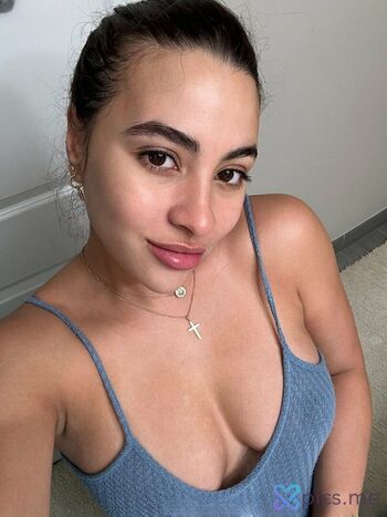 mariaarzola