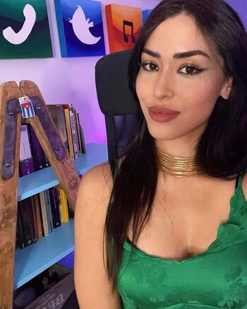 Maricel Freire Hotwife