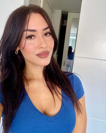Maricel Freire Hotwife
