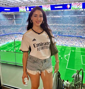 Maricel Freire Hotwife