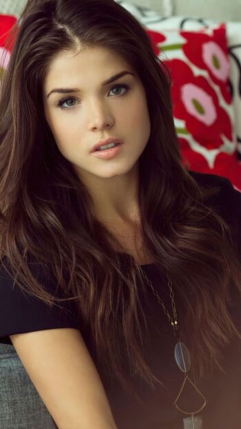 Marie Avgeropoulos