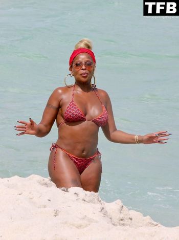 Mary J. Blige