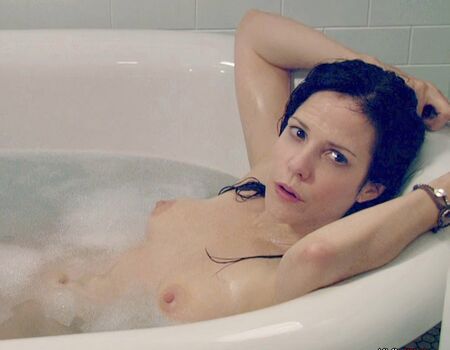 Mary-Louise Parker