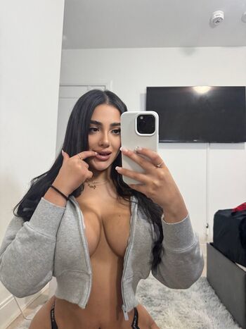 Mary Yousefi
