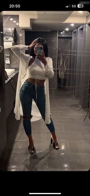 Maryhakiki