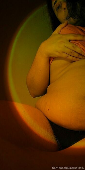 masha_hairy
