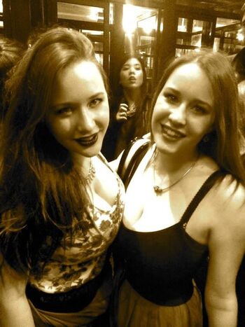 Maton Twins