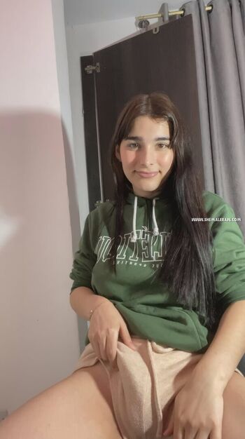 mayamonroy