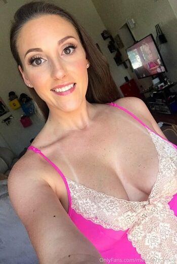 melaniehicksxxx