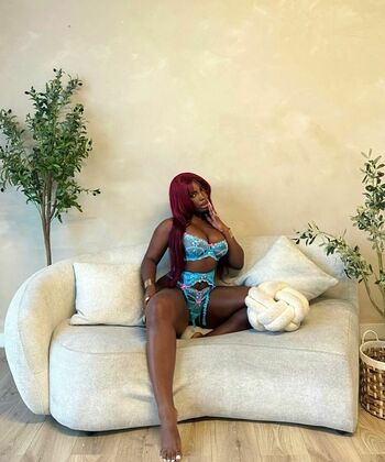 Melaxgoddess