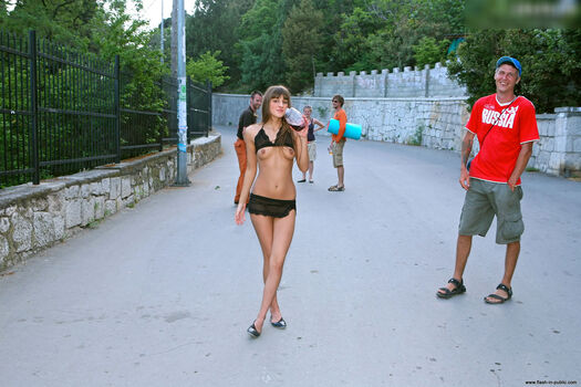 Melena Maria Rya