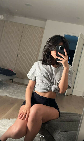 Melody Oz
