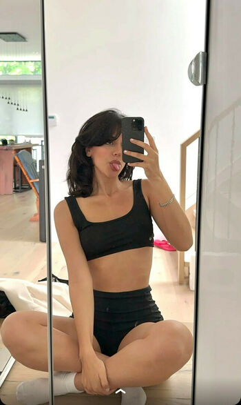 Melody Oz