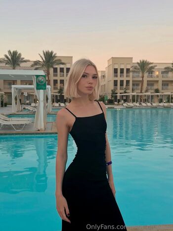 Mia_Bluebird