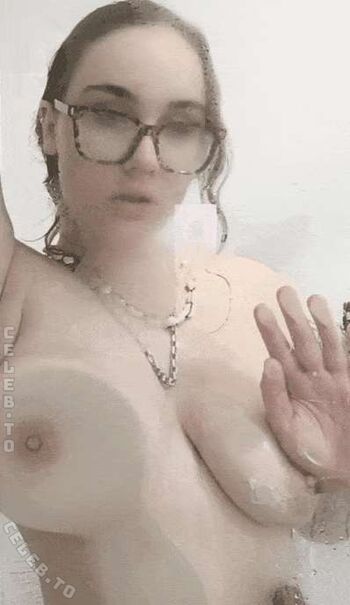 mia_boone
