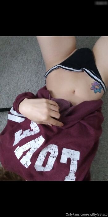 Mia DeLeon XO