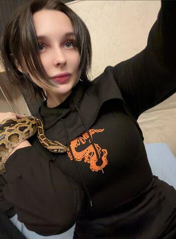 mia_green_tea